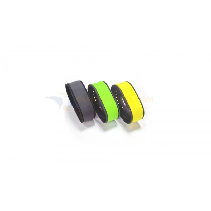 Vòng Đeo Tay RFID Silicon Tần Số Kép RS-AW018